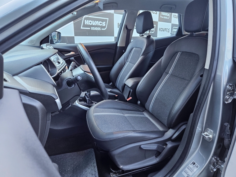 Chevrolet Tracker 1.2t  Ltz P Mt 2024 Usado  Usado en Kovacs Usados