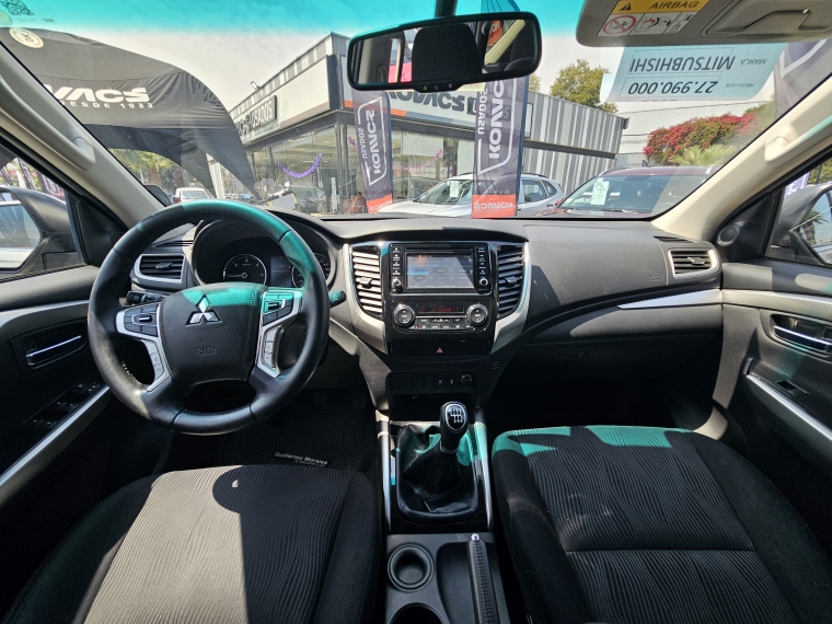 Mitsubishi Montero sport Sport 2.4 Mt 2023 Usado  Usado en Kovacs Usados