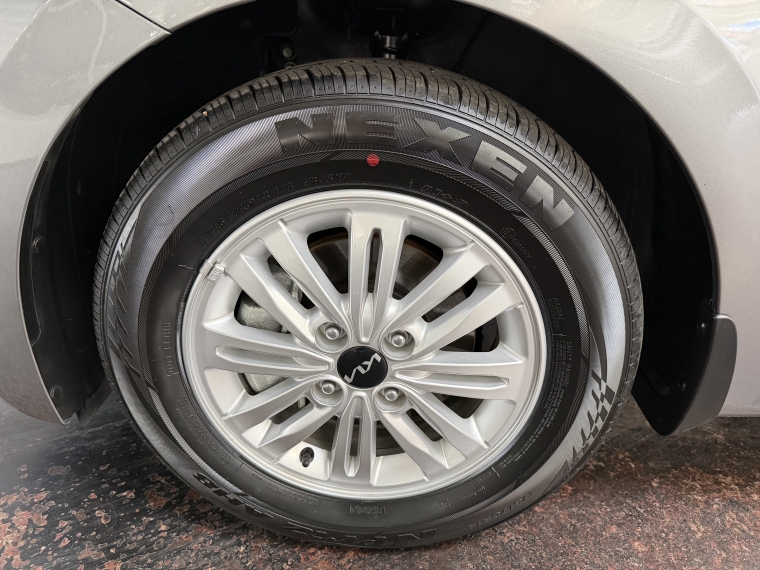 Kia Soluto Lx 1.4l 5mt Ac 2025  Usado en Grass & Arueste