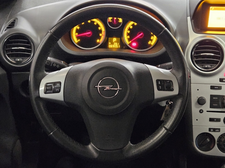 Opel Corsa Corsa Enjoy Hb Full 1.4 At 2014 Usado en Rosselot Usados