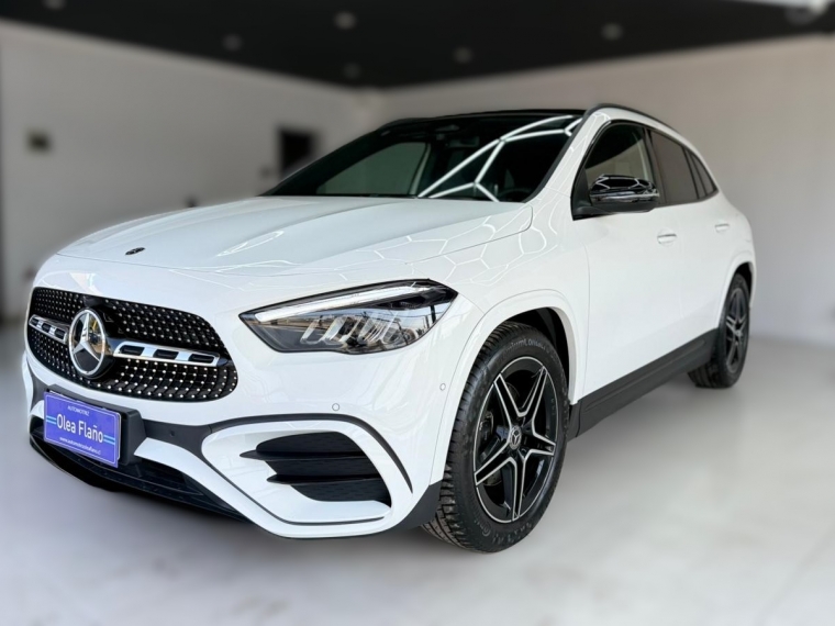 MERCEDES BENZ GLA 200 AMG LINE 2025