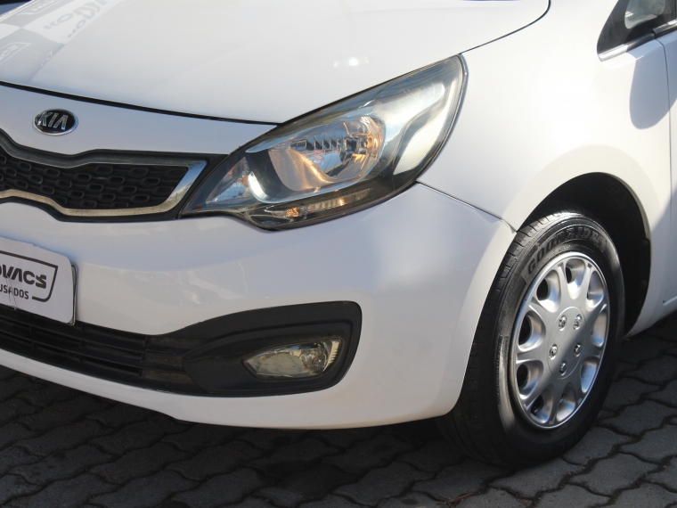 Kia Rio 4 Ub Ex 1.4 At 2013 Usado  Usado en Kovacs Usados