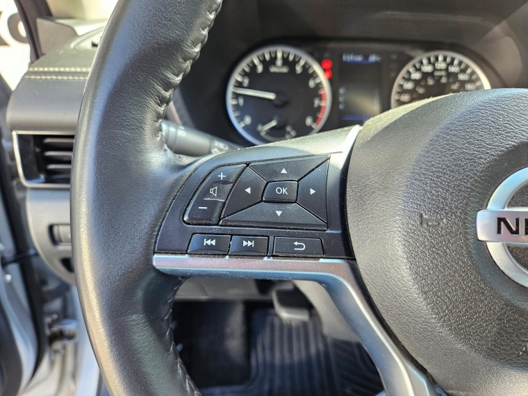 Nissan Sentra 2.0 Advance  Mt 2023 Usado  Usado en Kovacs Usados
