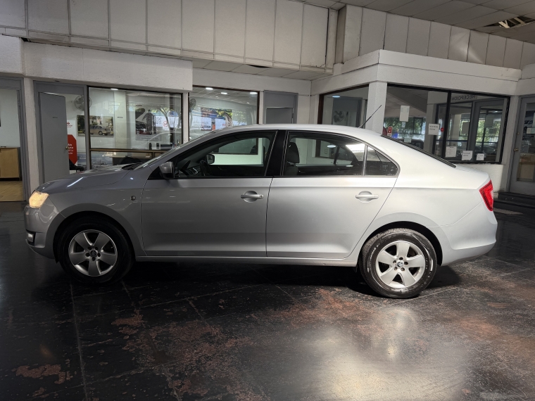 Skoda Rapid Ambiente 1.2l Tsi 6mt Ac 2015  Usado en Grass & Arueste