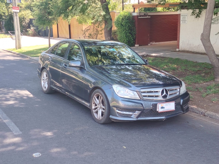 Mercedes benz C 180  1.8 C Cgi Blue Efficiency 2013 Usado en Autoadvice Autos Usados