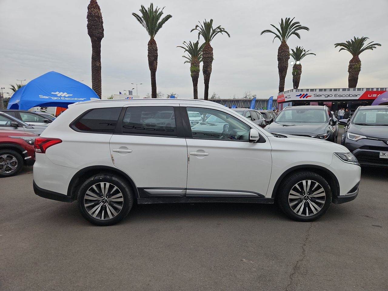 Mitsubishi Outlander Outlander 4x4  2.4  Aut 2022 Usado en Usados de Primera - Sergio Escobar