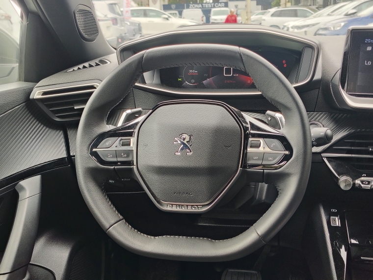 Peugeot 2008 Nuevo 2008 Allure Pack Bluehdi 130 Eat8 Blanco 2023 Usado en Rosselot Usados