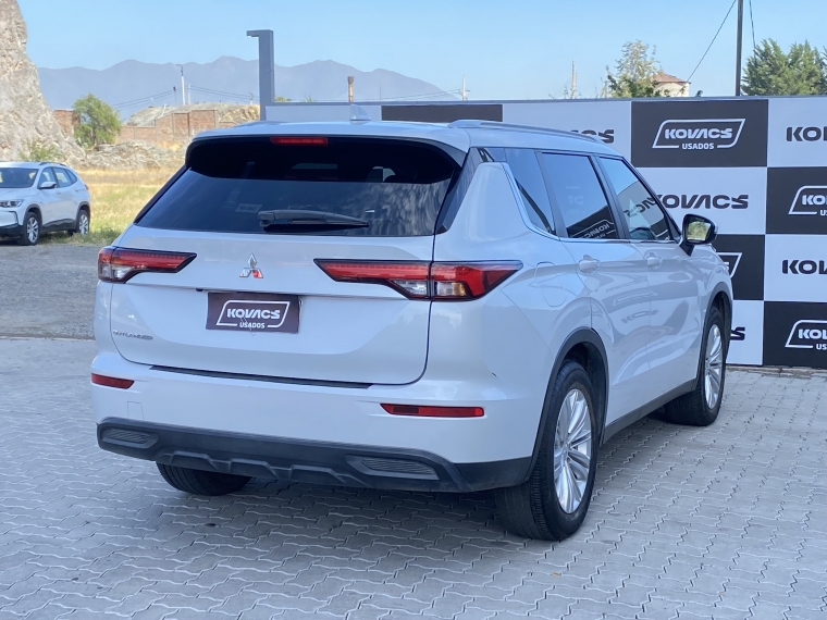 Mitsubishi Outlander 2.0 At 4x2 2022 Usado  Usado en Kovacs Usados