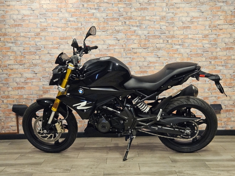 Bmw G 310 r . 2024 Usado en BMW Premium Selection