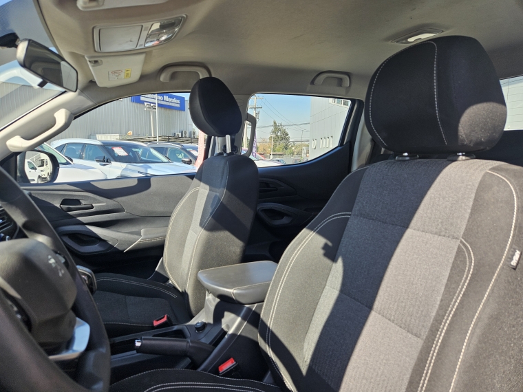 Peugeot Landtrek Landtrek Active Bluehdi 180 4x2 Euro 6b 2024 Usado en Rosselot Usados