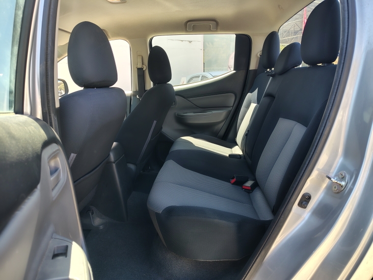 Mitsubishi L200 L200 Work Cr 2.4 2019 Usado en Rosselot Usados