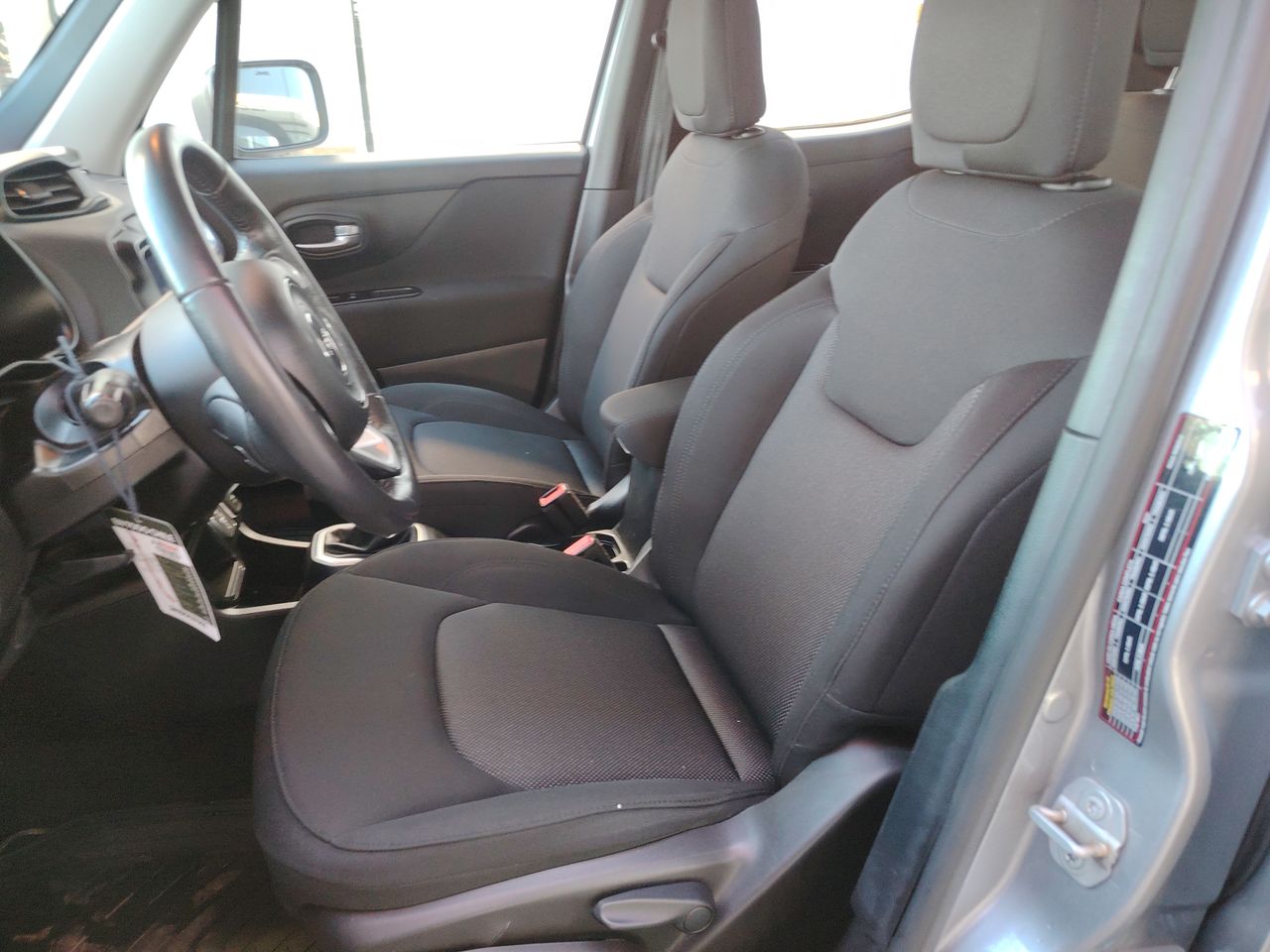 Jeep Renegade Renegade Sport 1.8 2022 Usado en Usados de Primera - Sergio Escobar