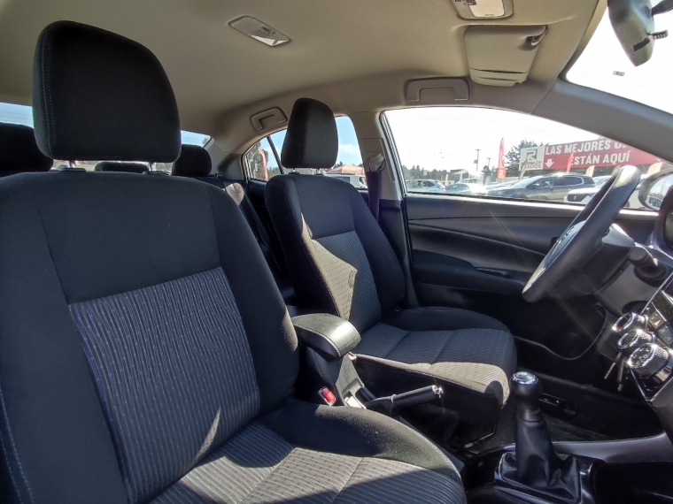Toyota Yaris sedan Yaris Sedan Otto 1.5 2022 Usado en Rosselot Usados