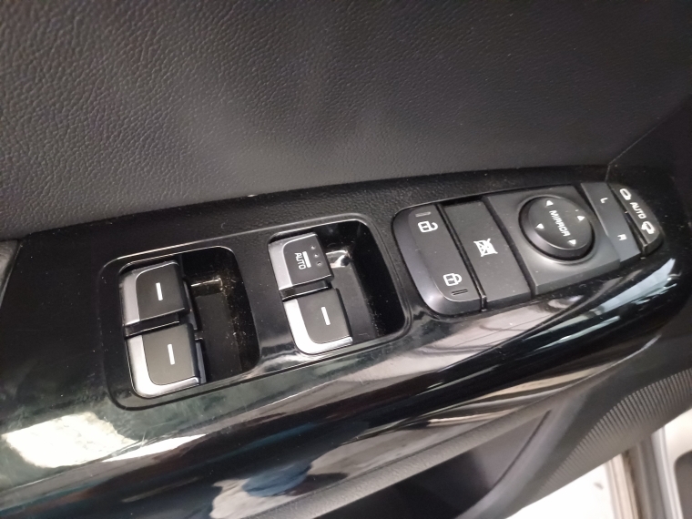Kia Sportage Sportage Gtl 2.0 Dsl 8at 2wd 4x2 - 1990 2021 Usado en Rosselot Usados