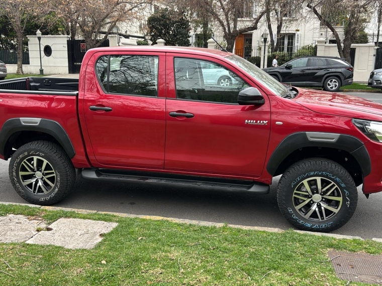 Toyota Hilux Dcab Dx 4X2 2.4Cc — foto 6 de 12