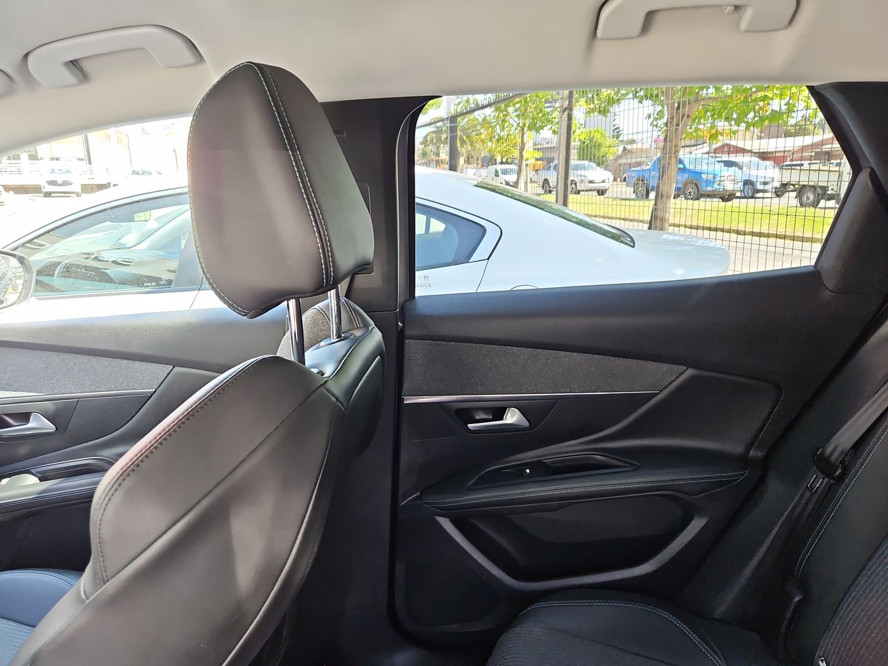 Peugeot 3008 3008 Thp 165hp 1.6 Aut 2022 Usado en Usados de Primera - Sergio Escobar