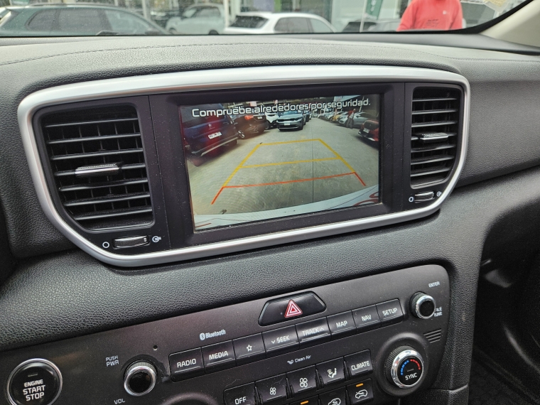 Kia Sportage Sportage Lx 2.0 2020 Usado en Rosselot Usados