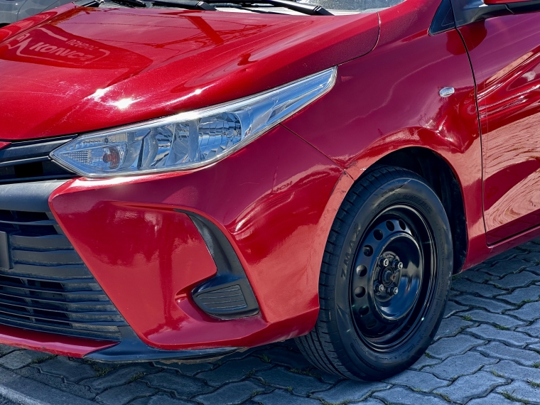 Toyota Yaris 1.5 Sedan Gli E Mt 2023 Usado  Usado en Kovacs Usados