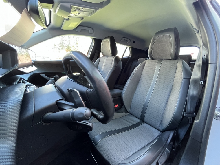 Peugeot 2008 2008 Allure Bluehdi 1.5 Aut 2021 Usado en Rosselot Usados