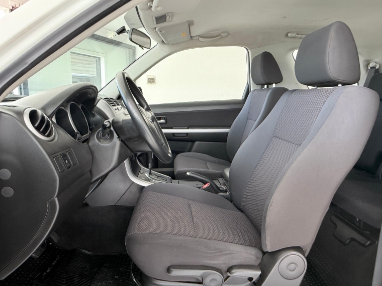 Suzuki Grand vitara Glx Sport 4x4 2.4 2013 Usado en Automotriz Olea Flaño