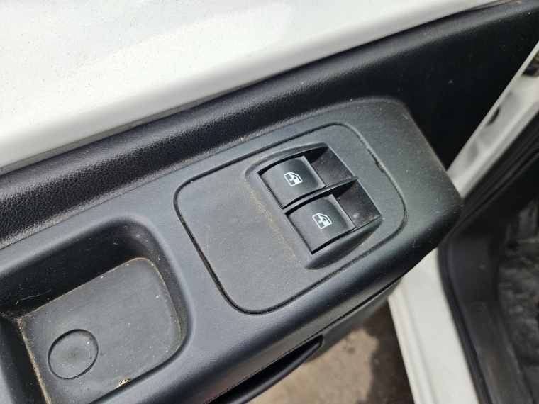 Ram V700 1.2 Ac 5p 2023 Usado  Usado en Autoselect Usados