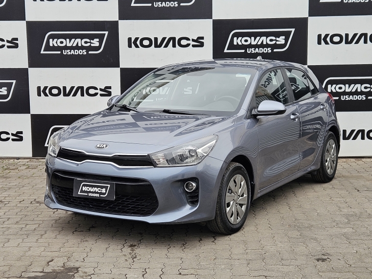 KIA RIO 5 EX 6MT AC 2021