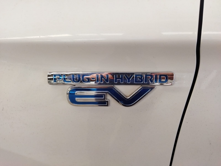 Mitsubishi Outlander Phev 2.0 Aut - Electrico Hibrido 2021 Usado en Curifor Usados