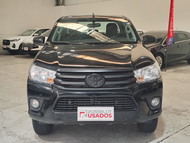 Toyota Hilux Hilux D/cab Turbo 4x2 2.5 2023 Usado en Rosselot Usados
