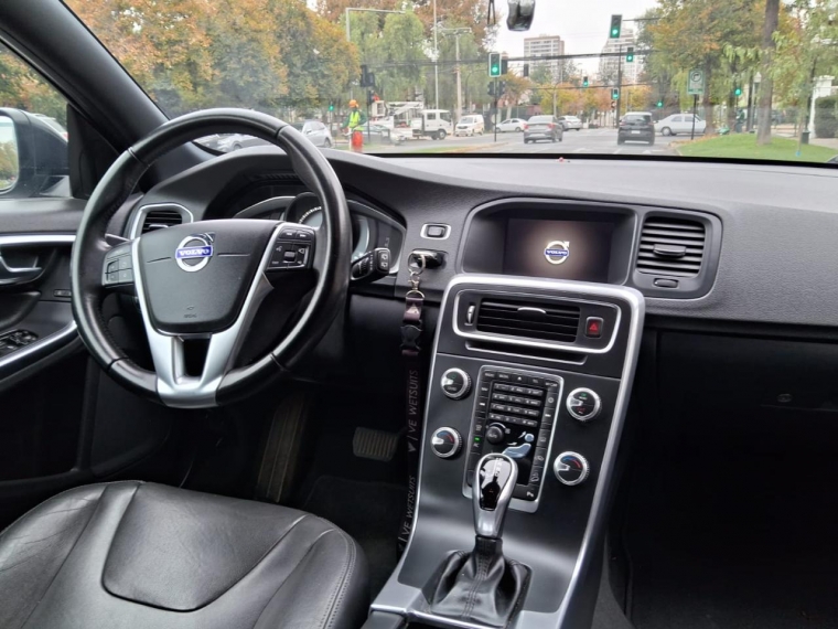 Volvo V60 T5 Awd 2018 Usado  Usado en Webautos.cl