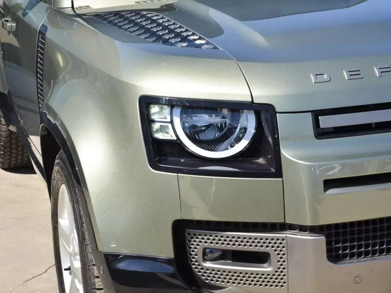 Land rover Defender 3.0 130 X-dynamic S Diesel 4x4 300hp At 5p 2024 Usado  Usado en Webautos.cl