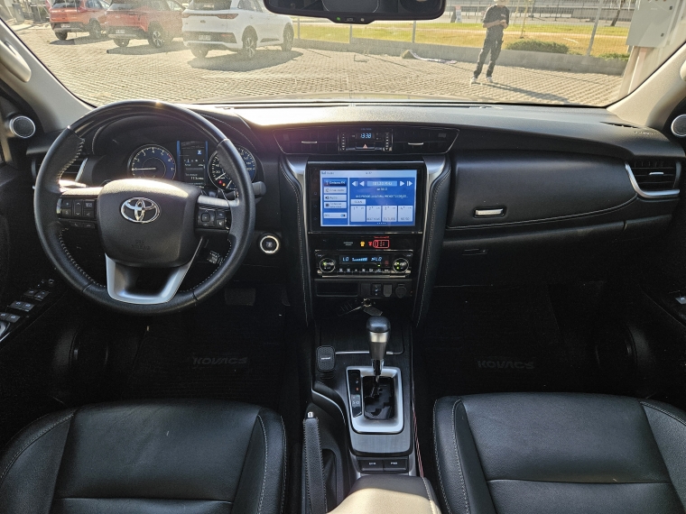 Toyota Fortuner Srx At 2.7 2023 Usado  Usado en Kovacs Usados