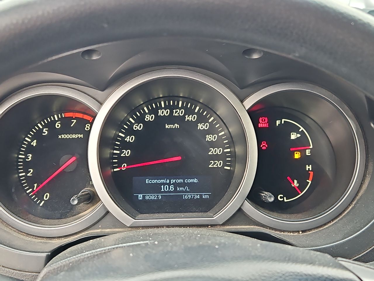 Suzuki Grand nomade Gran Nomade Glx Sport 2.4 2016 Usado en Usados de Primera - Sergio Escobar