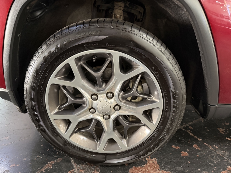 Jeep Grand cherokee Limited 4x4 3.6 Aut 2022  Usado en Grass & Arueste