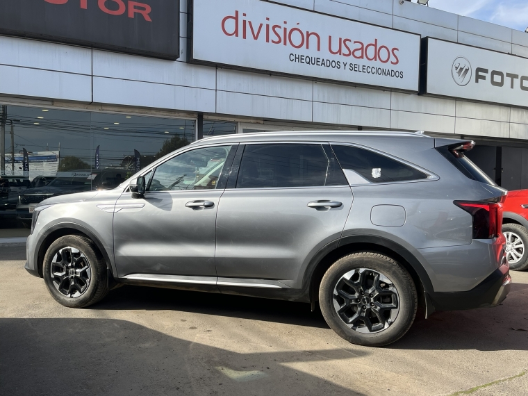 Kia Sorento Sorento Ex 4x4 2.2 Aut 2024 Usado en Rosselot Usados