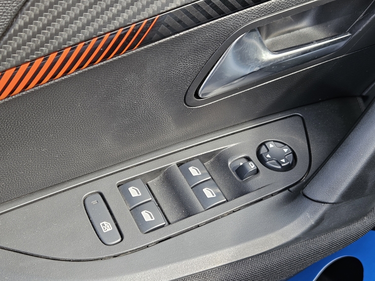 Peugeot 2008 1.2 Active Puretech 130 Mt 2020 Usado  Usado en Kovacs Usados