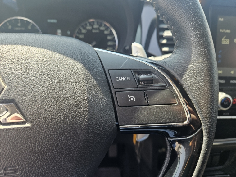 Mitsubishi Outlander Outlander 4x4 2.4 Aut 2022 Usado en Rosselot Usados