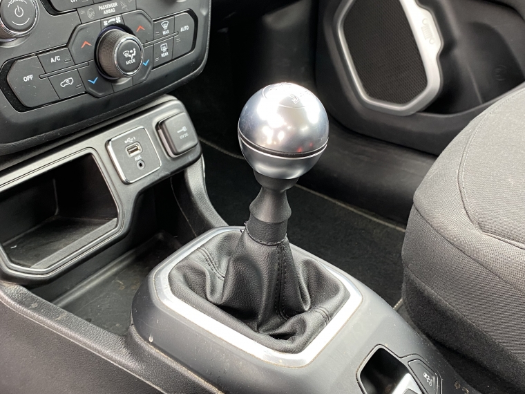 Jeep Renegade Renegade Sport 1.8 2022 Usado en Rosselot Usados