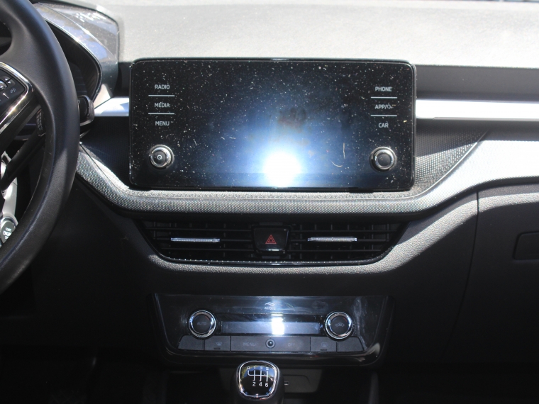 Skoda Fabia 1.0  Tsi  Ambition  Mt 2023 Usado  Usado en Kovacs Usados