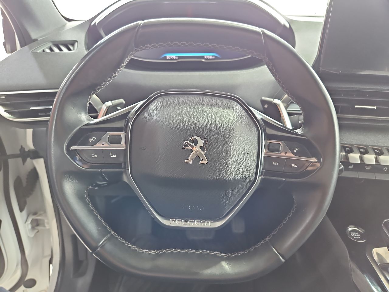 Peugeot 3008 3008 Thp 165hp 1.6 Aut 2023 Usado en Usados de Primera - Sergio Escobar