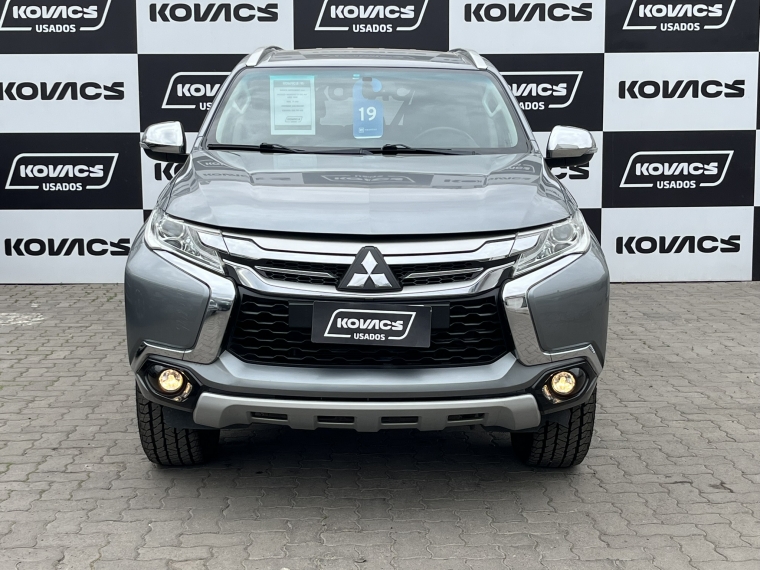 Mitsubishi Montero sport 3.0 At  4x2 2020 Usado  Usado en Kovacs Usados