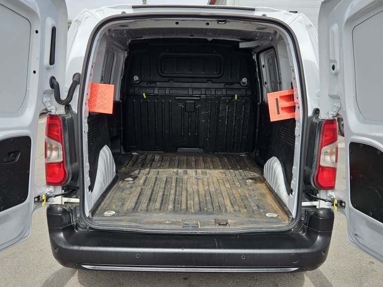 Peugeot Partner L1 Blue Hdi 100 1.5 2023 Usado Usado en Autoselect Usados Peugeot Partner L1 Blue Hdi 100 1.5 2023 Usado Usado en Autoselect Usados