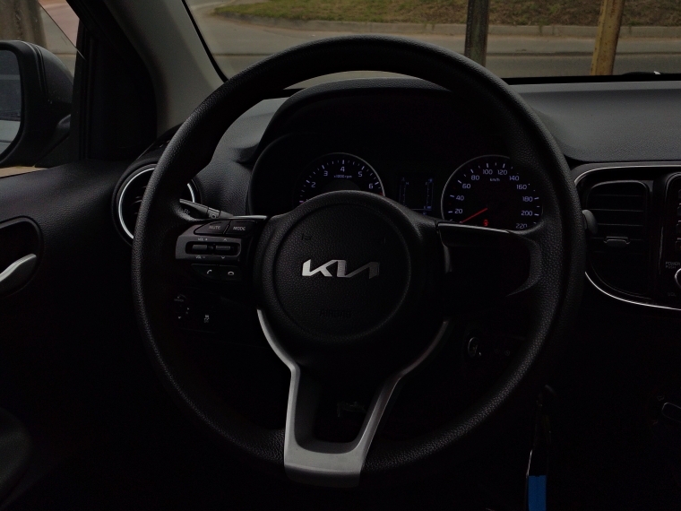 Kia Soluto Soluto 1.4 2023 Usado en Rosselot Usados