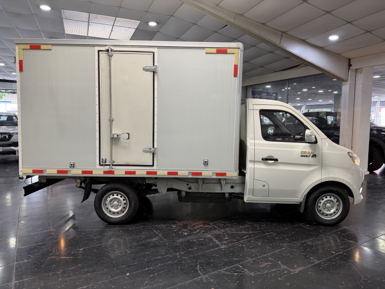 Kyc T3 Cargo Box 1.5l 5mt Ac 2024  Usado en Grass & Arueste