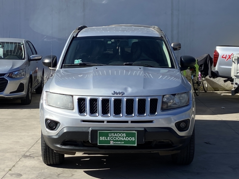 Jeep Compass Compass Sport 2.4 At 4x2 2014 Usado en Rosselot Usados