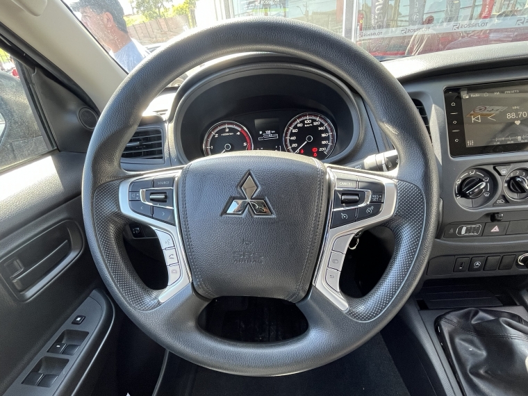 Mitsubishi L200 L200 Work 2.2 2024 Usado en Rosselot Usados