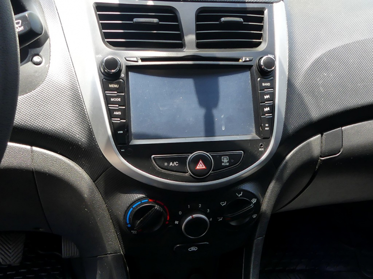 Hyundai Accent 1.4 2017 Usado  Usado en Webautos.cl