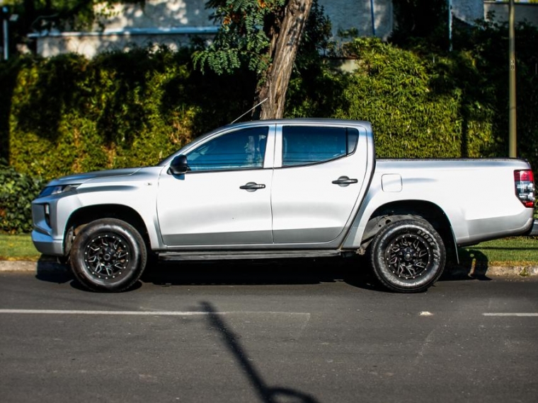 Mitsubishi L200 2.4 Td Work Cd Cr 2021 Usado en Autoadvice Autos Usados Mitsubishi L200 2.4 Td Work Cd Cr 2021 Usado en Autoadvice Autos Usados