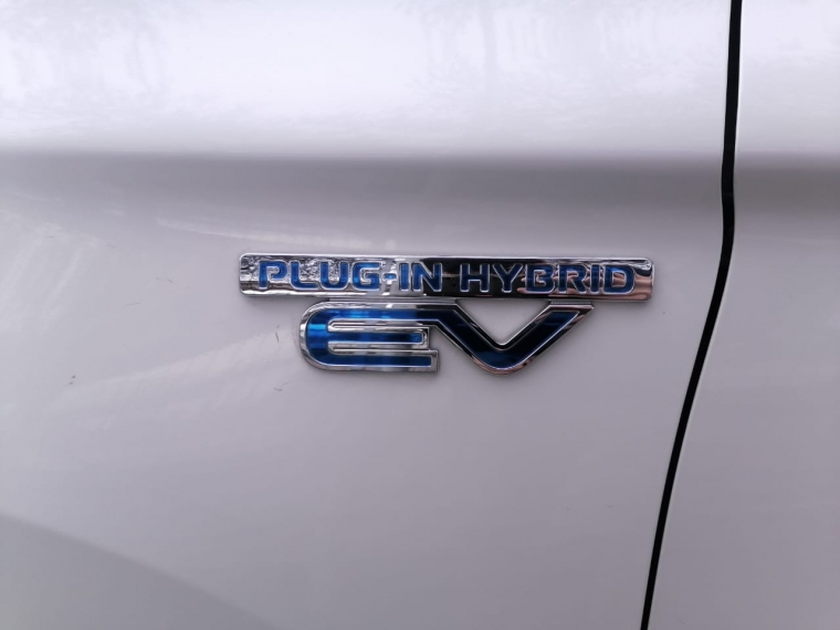 Mitsubishi Outlander Phev 2.0 Aut - Electrico Hibrido Awd 2021 Usado en Curifor Usados