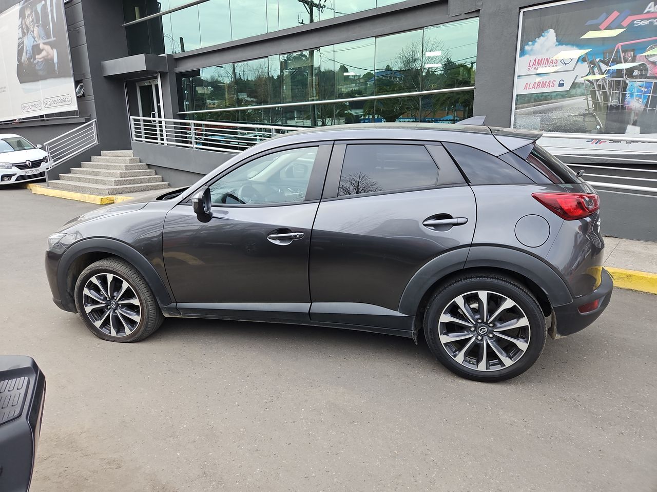 Mazda Cx-3 Cx3 2.0 Aut 2023 Usado en Usados de Primera - Sergio Escobar