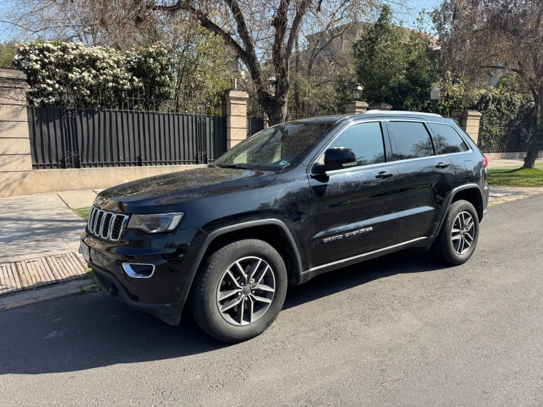 Jeep Grand cherokee laredo 4x4 3.0 Aut 2019  Usado en GT Autos
